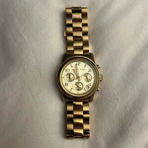 Michael Kors gold classic watch